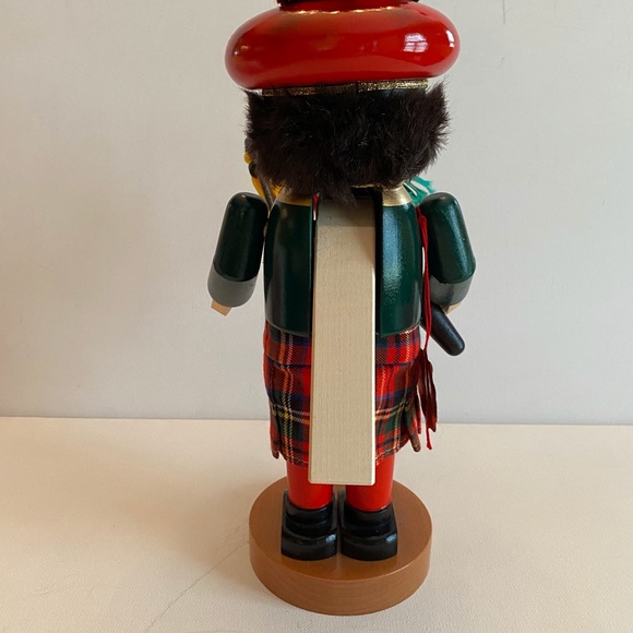STEINBACH NUTCRACKER “CHUBBY BAGPIPER”German STEINBACH - Picture 3 of 12